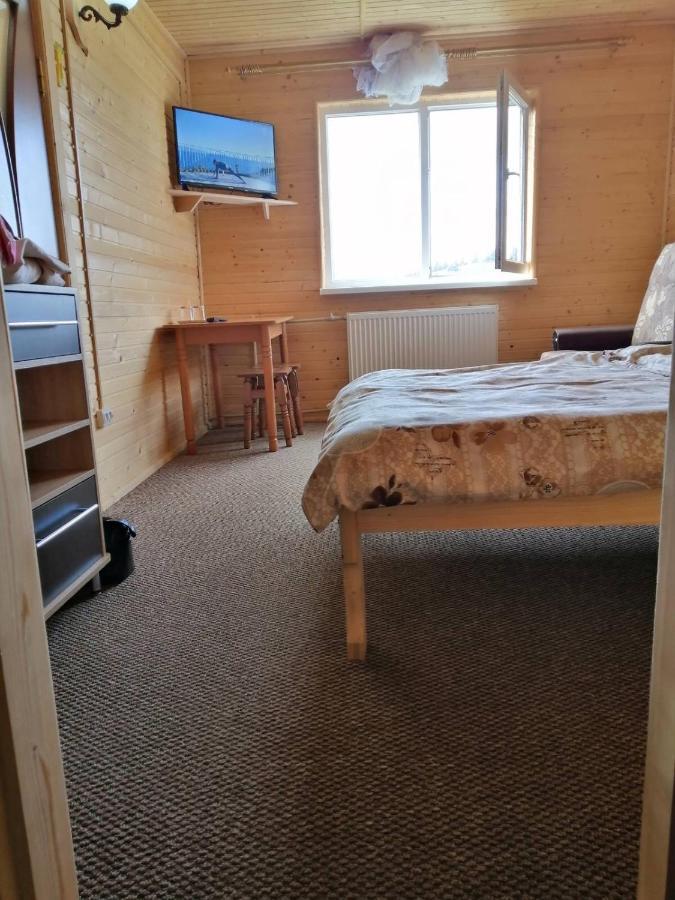 Hotel Marichka à Yablunytsya Extérieur photo