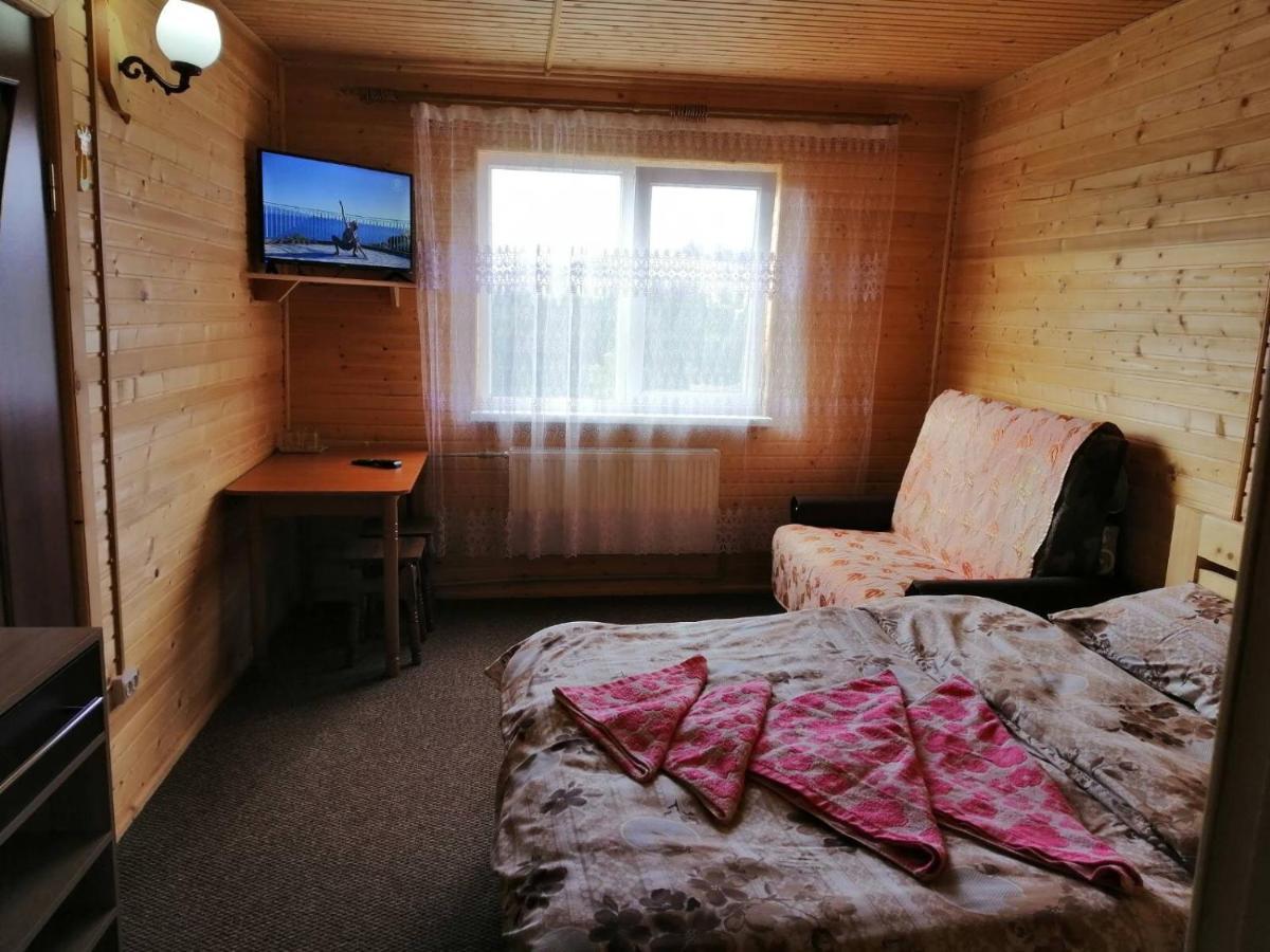 Hotel Marichka à Yablunytsya Extérieur photo