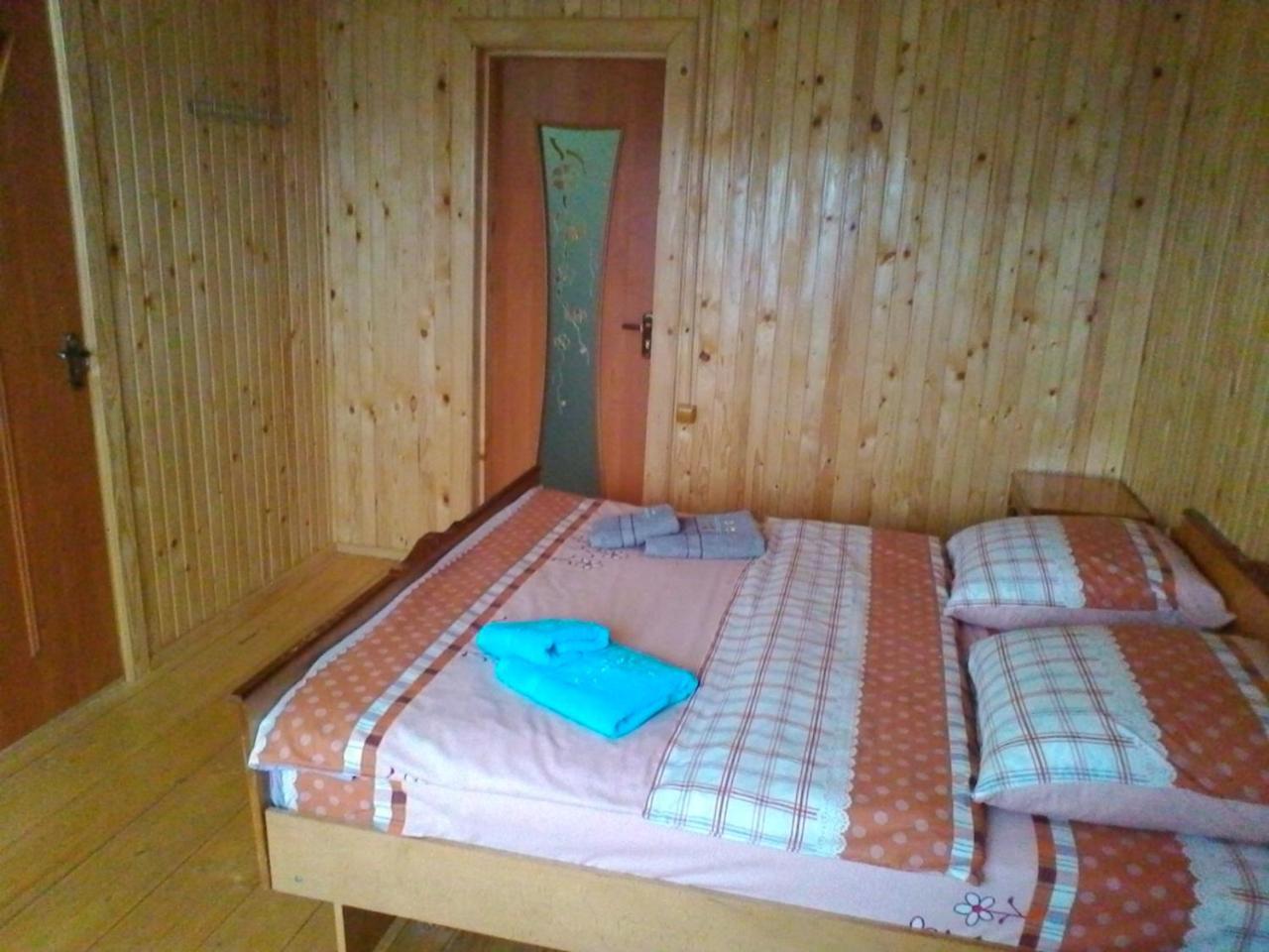 Hotel Marichka à Yablunytsya Extérieur photo