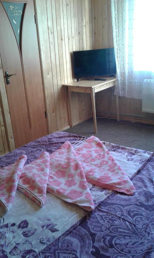 Hotel Marichka à Yablunytsya Extérieur photo